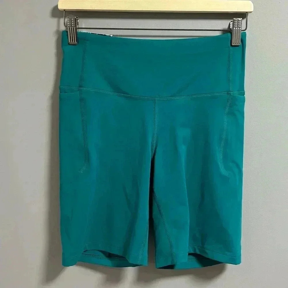 Under Armour Fitted High  Rise Bike Shorts